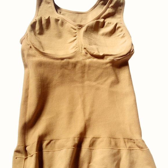 Camishaper Shapewear Slimming Camisole Tank Top with Removable Pads Tan -- M - Picture 6 of 8